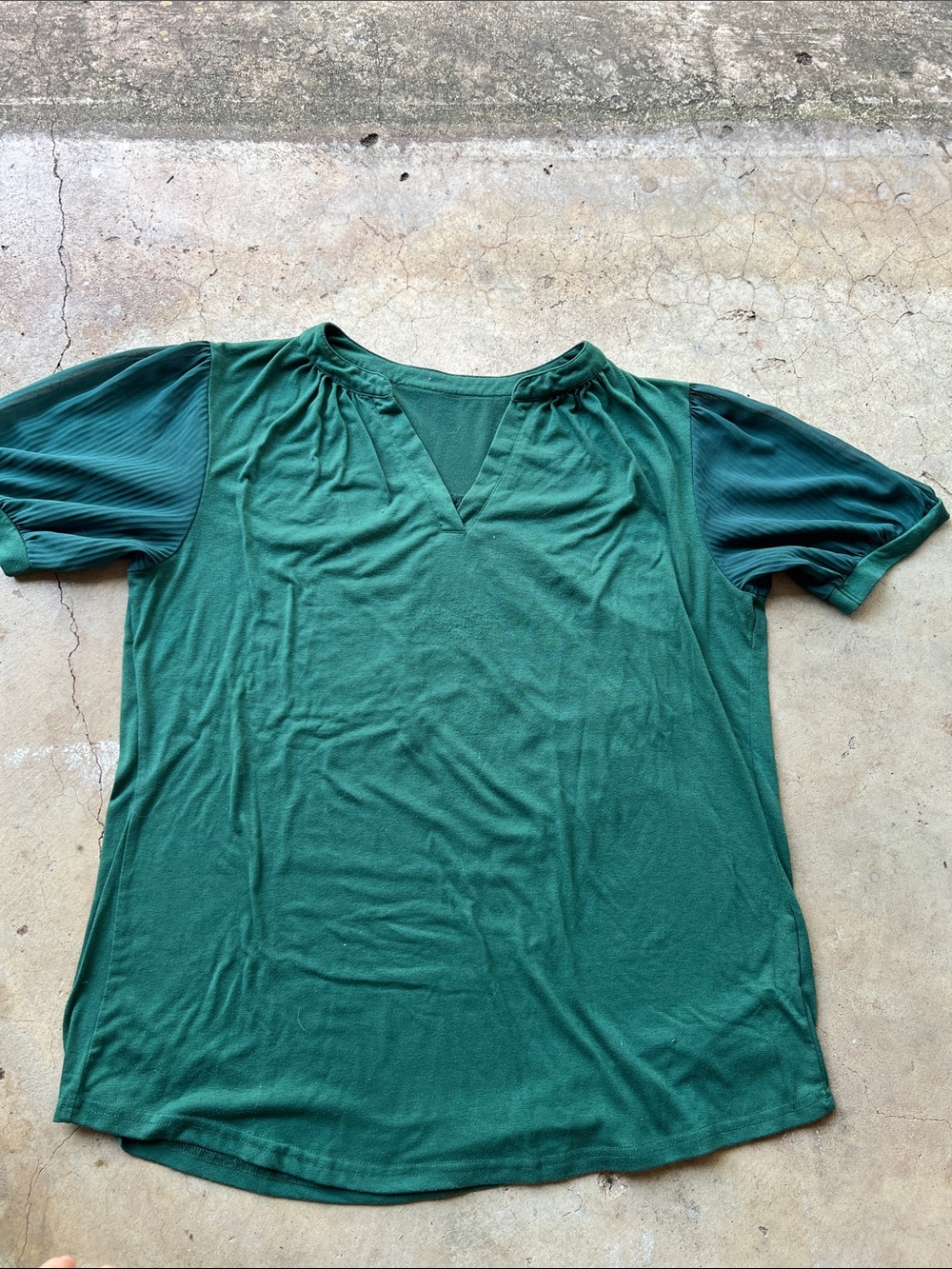 Women’s Green Short-Sleeve V-Neck Top